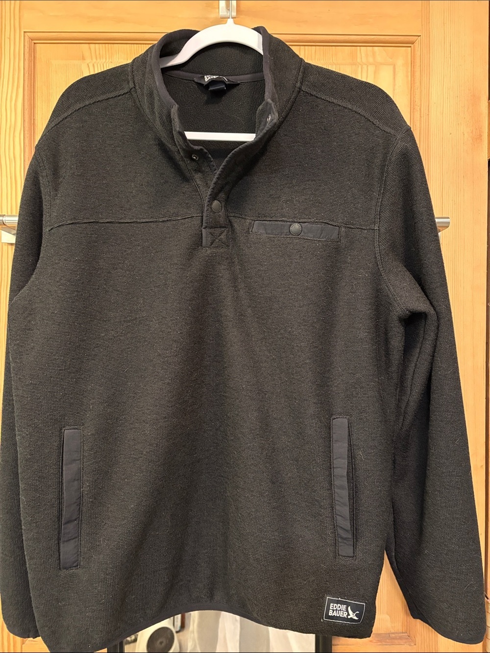 Black Fleece Lined 1/4 Snap Eddie Bauer Pull Over Sz L